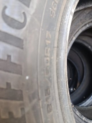 Neumático Goodyear EfficientGrip 215/60R17