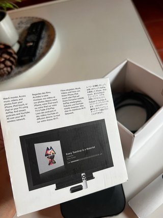 Apple TV con mando a distancia