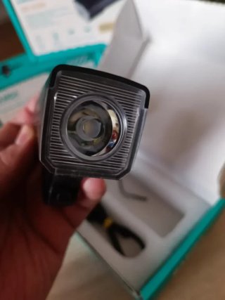 LUZ BICI LEDS CON PLACA SOLAR Y TIMBRE A  ESTRENAR