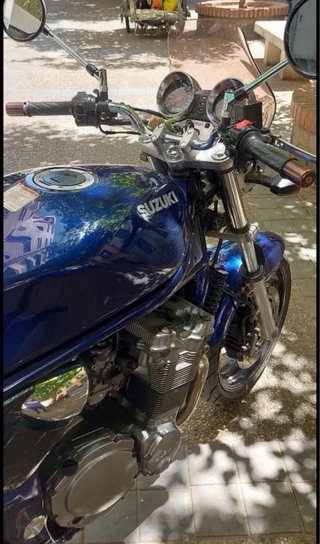 Suzuki Bandit 600 Azul