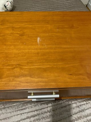 Cajonera de madera con 2 cajones