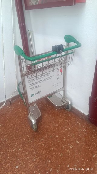 Carrito de compras metálico
