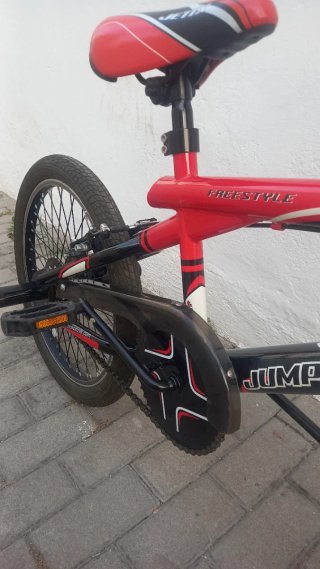 Bicicleta Freestyle Rossa