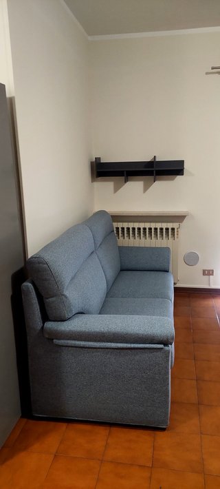 Divano 2 posti tessuto blu/grigio