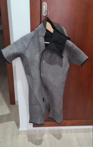Traje corto de neopreno Subacqua con capucha