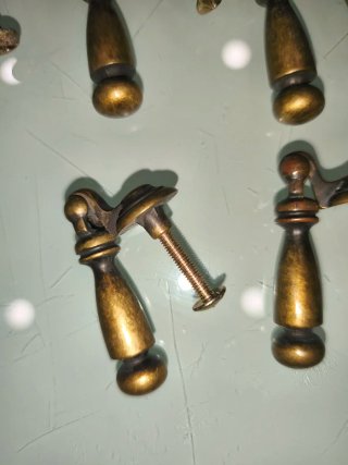 Conjunto 12 tiradores antiguos bronce macizo