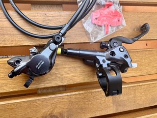 Freno Shimano Deore XT M8100 anteriore NUOVO