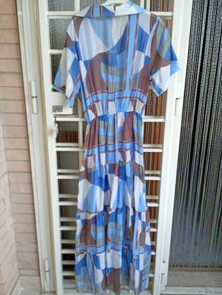 Vestito lungo estivo fantasia geometrica.