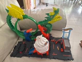 Circuito Hot Wheels Dragón