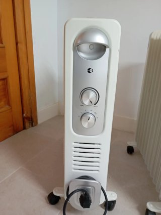 Radiador Eléctrico Calefactor 10€