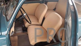 tapizados de asientos y puerta Seat 600