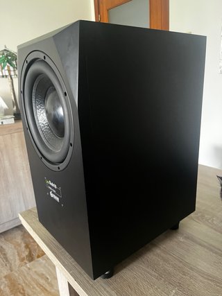 Subwoofer Adam Negro