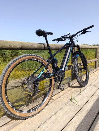 Bicicleta elettrica Mondraker Doble 29