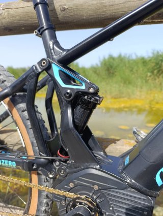 Bicicleta elettrica Mondraker Doble 29