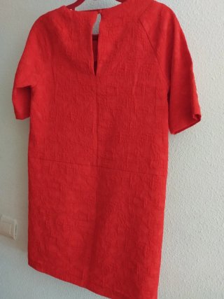 Vestido rojo de entretiempo
