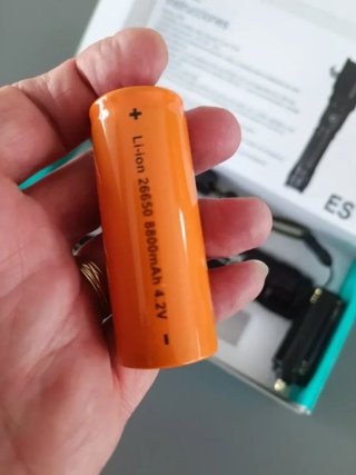 LINTERNA  MUY POTENTE DE DIODOS A ESTRENAR