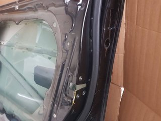 KIA CARENS (UN) Emotion PUERTA DELANTERA DERECHA