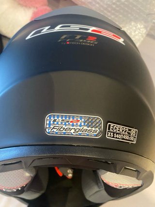 Casco de moto LS2 negro mate