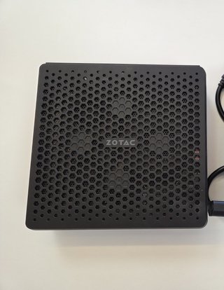 Mini PC Zotac RTX 2060 [foro, altra fonte]