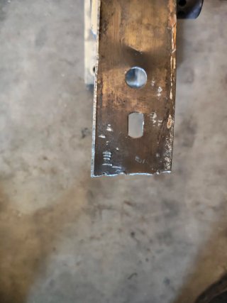 Máquina Troqueladora Aluminio
