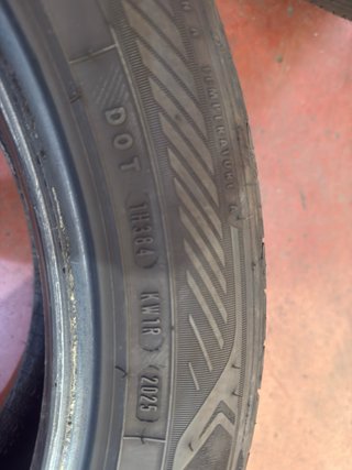 4 Ruedas Goodyear 235/50R19