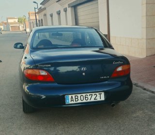 Hyundai Lantra 1998