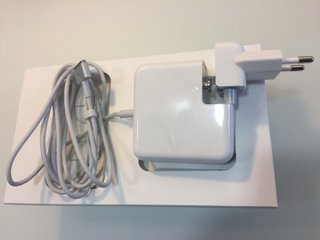 NUEVO Cargador para Apple Macbook Air.