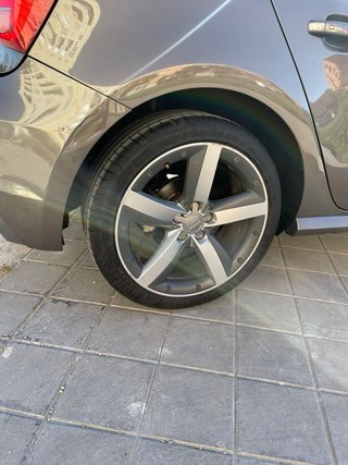 Audi A1 Sportback 1.0 TFSI 95 CV Nacional · 99.000