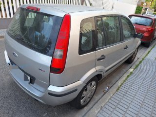 Ford Fusion año 2004 65.000km