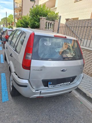 Ford Fusion año 2004 65.000km