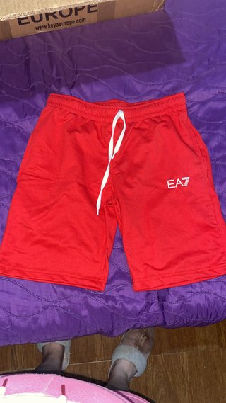 Pantalones cortos verdes EA7