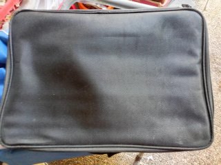 Borsa beauty organizer nero e blu, pari al nuovo