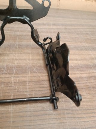 Soporte Carenado / Faro Moto