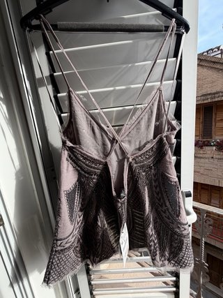 Top lencero Zara abalorios