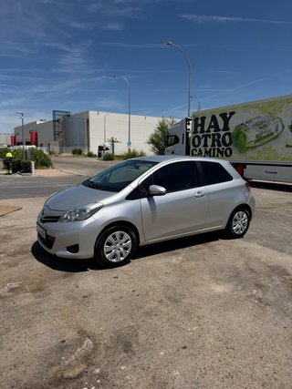 Toyota Yaris 2012