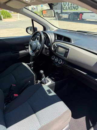 Toyota Yaris 2012