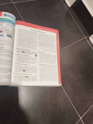Lengua castellana y literatura 3 ESO : código a...