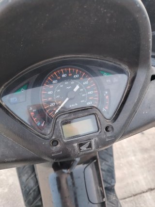 Honda Phantom 125 Negra