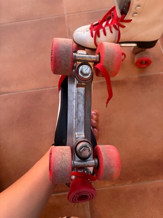 Patines de 4 ruedas blancos
