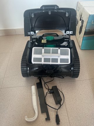 Robot Limpiafondos Piscina WYBOT C1-P