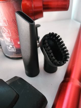 Aspirador-escoba con cable Ariete 600W