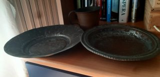 Set Rame Antico: Piatto e Boccale