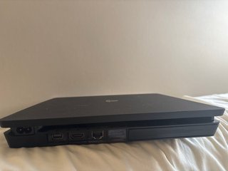 PS4 (PlayStation 4) Negra Slim 1TB