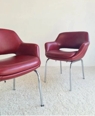 2 butacas estilo KILTA de Olli Mannermaa.