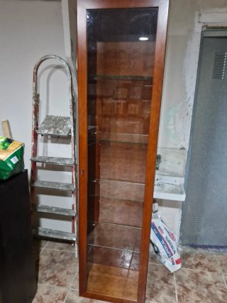 Armario Vitrina Madera y Cristal