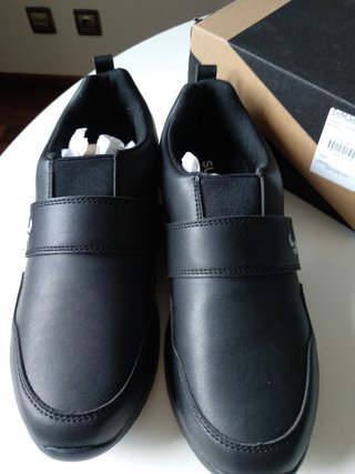 Zapatos Suecos Andor Negro Talla 40 Nuevos