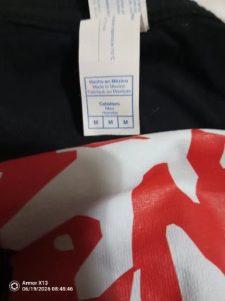 2 Camisetas Banda Rock Negra y Amarilla