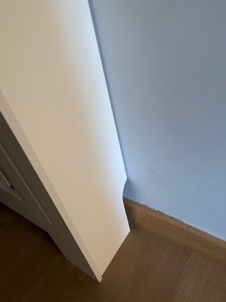 Cubre radiador blanco diseño moderno
