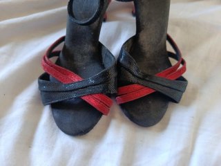 Zapatos de baile negros y rojos talla 35