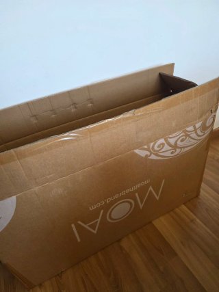 Selling my new MOAI 10'6 paddle board for €330